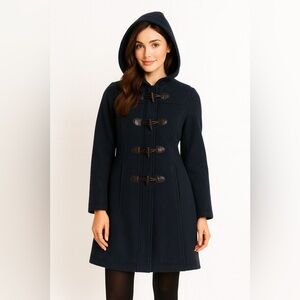 L.L. Bean womens toggle duffle coat size 6 petite navy blue hooded wool Italy